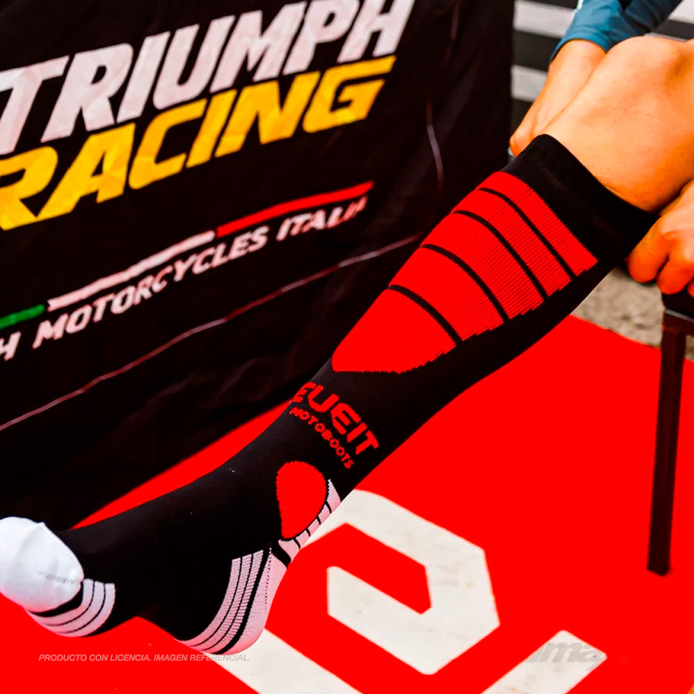 Calcetas Off-Road modelo X-Comp Black | Eleveit
